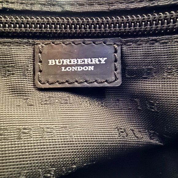 Burberry London Vintage Nova Check Mini Shoulder Bag Baguette + Dust Bag - Picture 4 of 9